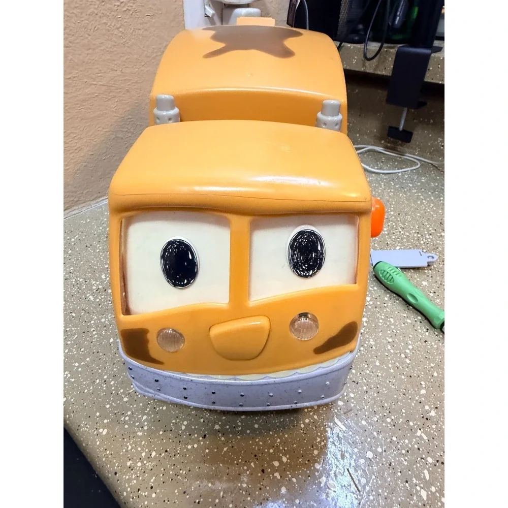 Stinky & Dirty Show Stinky Garbage Truck Talking Deluxe Lights Sounds WORKS